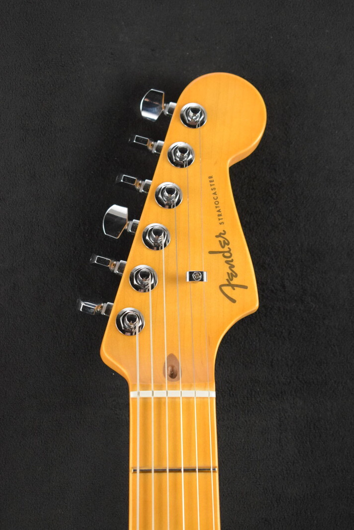 Fender Fender American Ultra II Stratocaster HSS Solar Flare Maple Fingerboard
