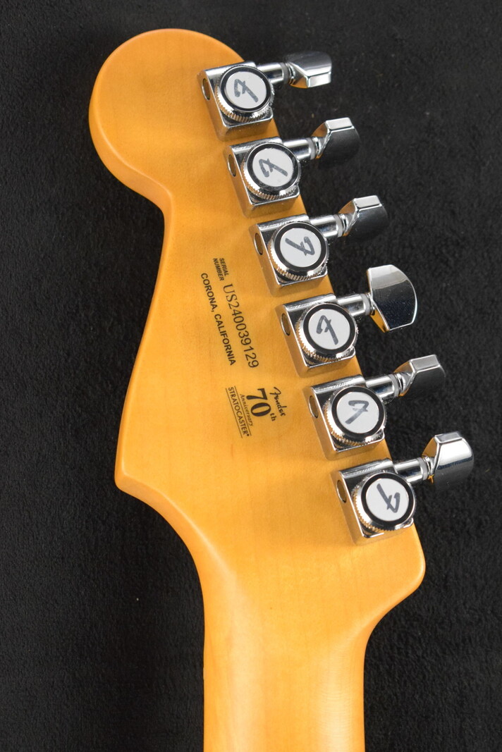 Fender Fender American Ultra II Stratocaster HSS Solar Flare Maple Fingerboard