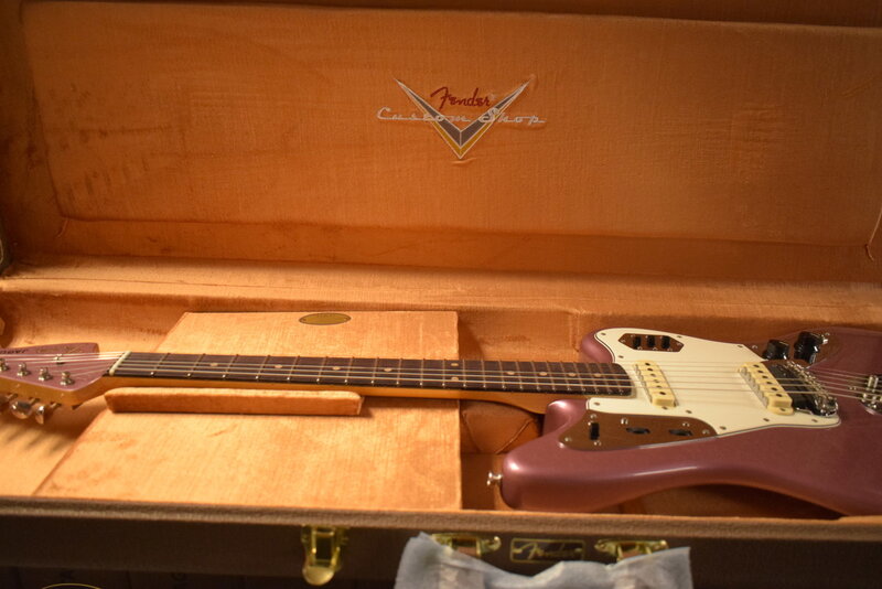 Fender Fender Custom Shop '63 Jaguar DLX Closet Classic - Aged Burgundy Mist Metallic