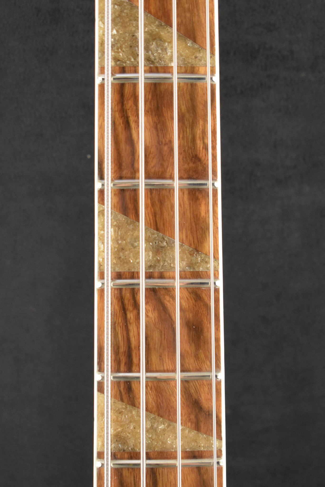 Rickenbacker Rickenbacker 4005V Vintage Reissue Semi-Hollow Bass Guitar Jetglo