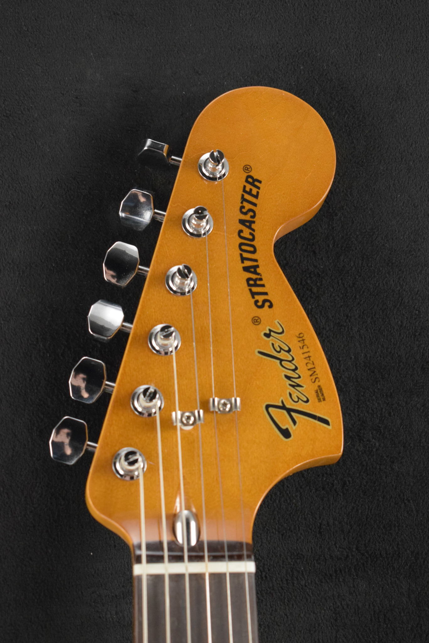 Fender Fender 70th Anniversary Antigua Stratocaster Antigua Rosewood Fingerboard