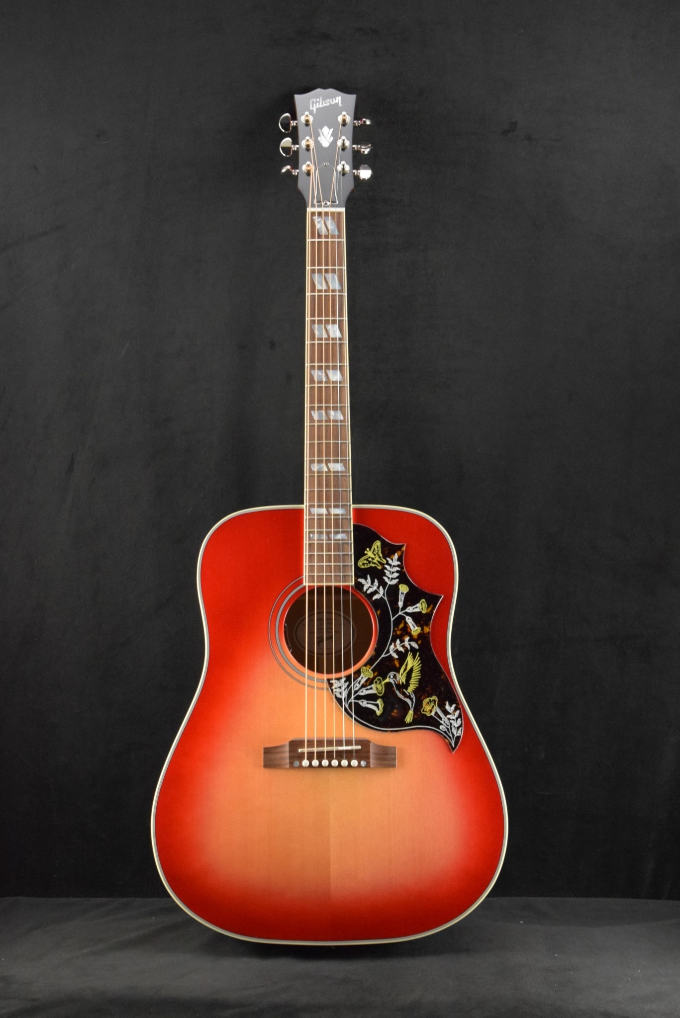Gibson Hummingbird Standard VCS Vintage Cherry Sunburst Gibson Hummingbird Standard VCS Vintage Cherry Sunburst