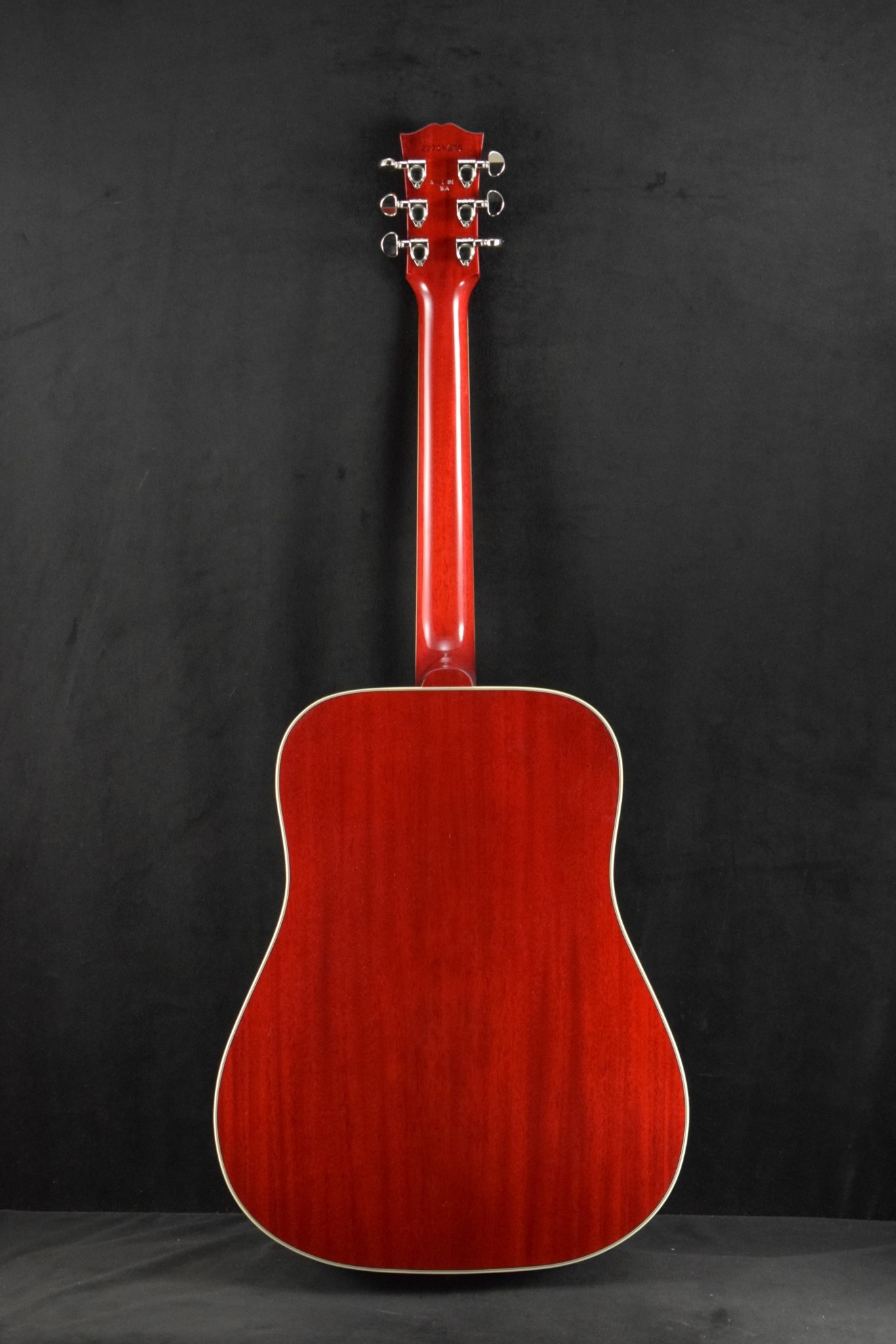 Gibson Hummingbird Standard VCS Vintage Cherry Sunburst Gibson Hummingbird Standard VCS Vintage Cherry Sunburst