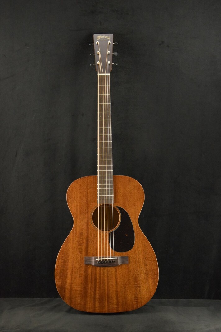 Martin Martin 00-15M Mahogany