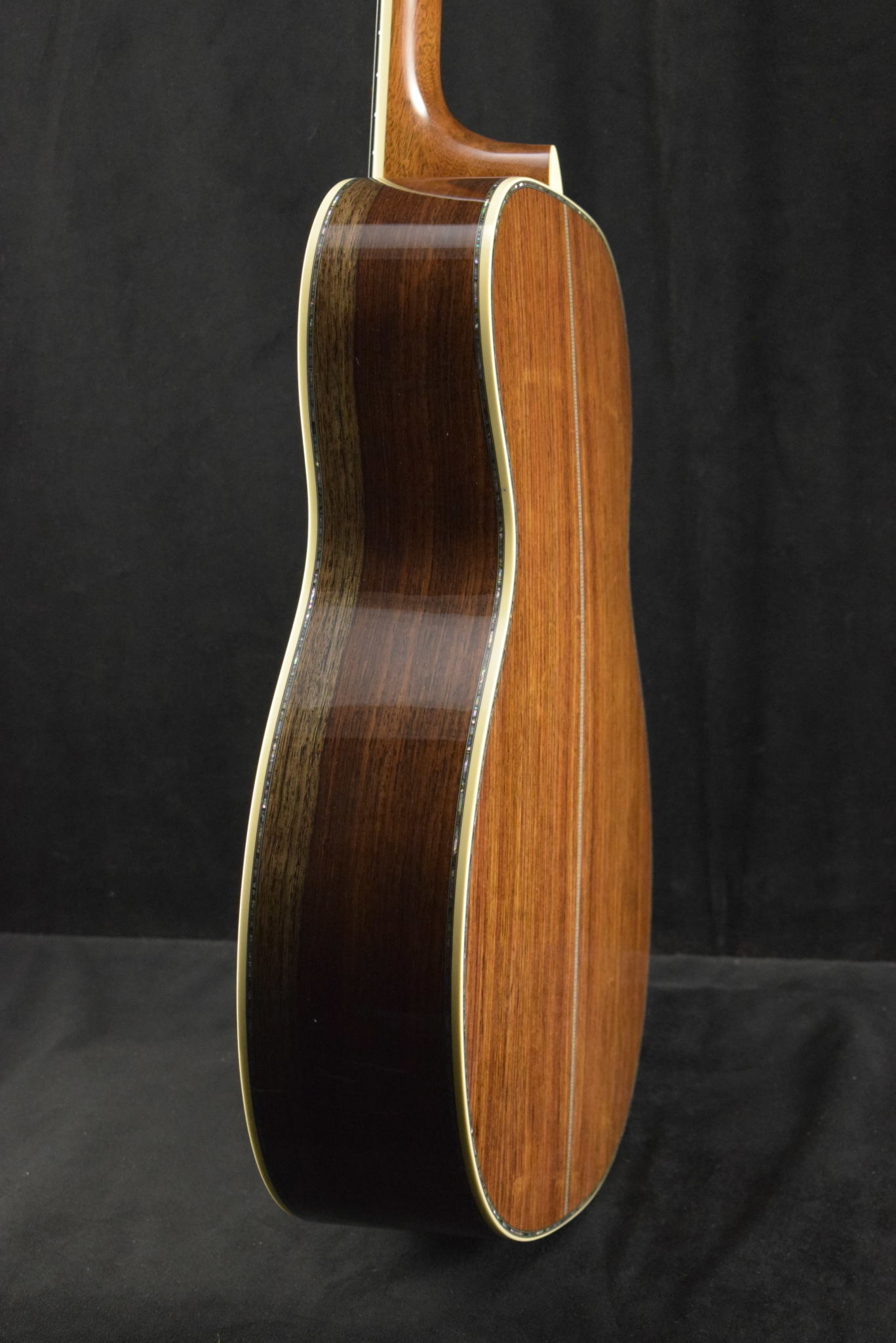 Martin Martin OM-45 John Mayer 20th Anniversary Platinum Gray Burst