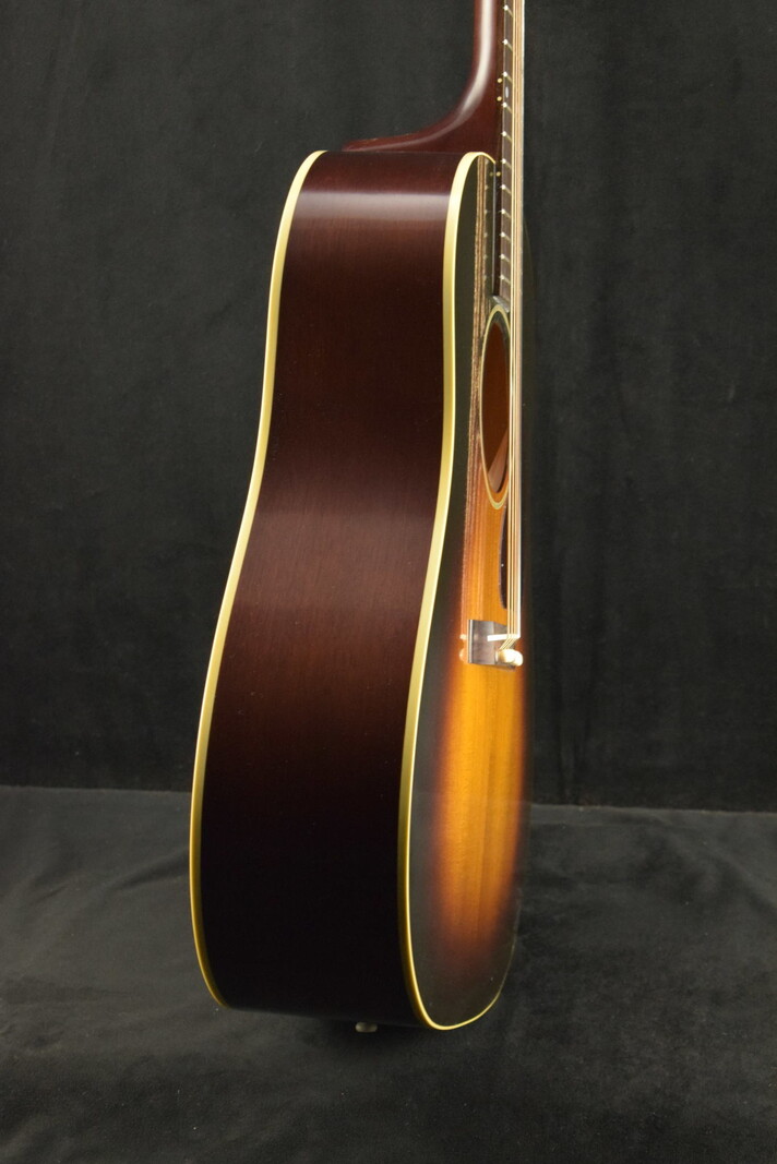 Gibson Gibson Custom Shop 1942 Banner J-45 Vintage Sunburst