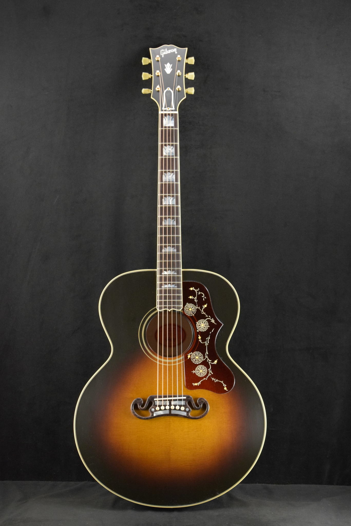 GibsonカスタムショップEarly 60s style SJ-200限定 image.jpg