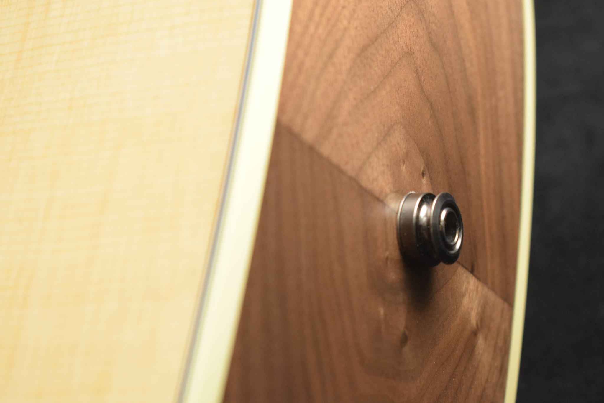 Gibson Gibson J-45 Studio Walnut Satin Natural