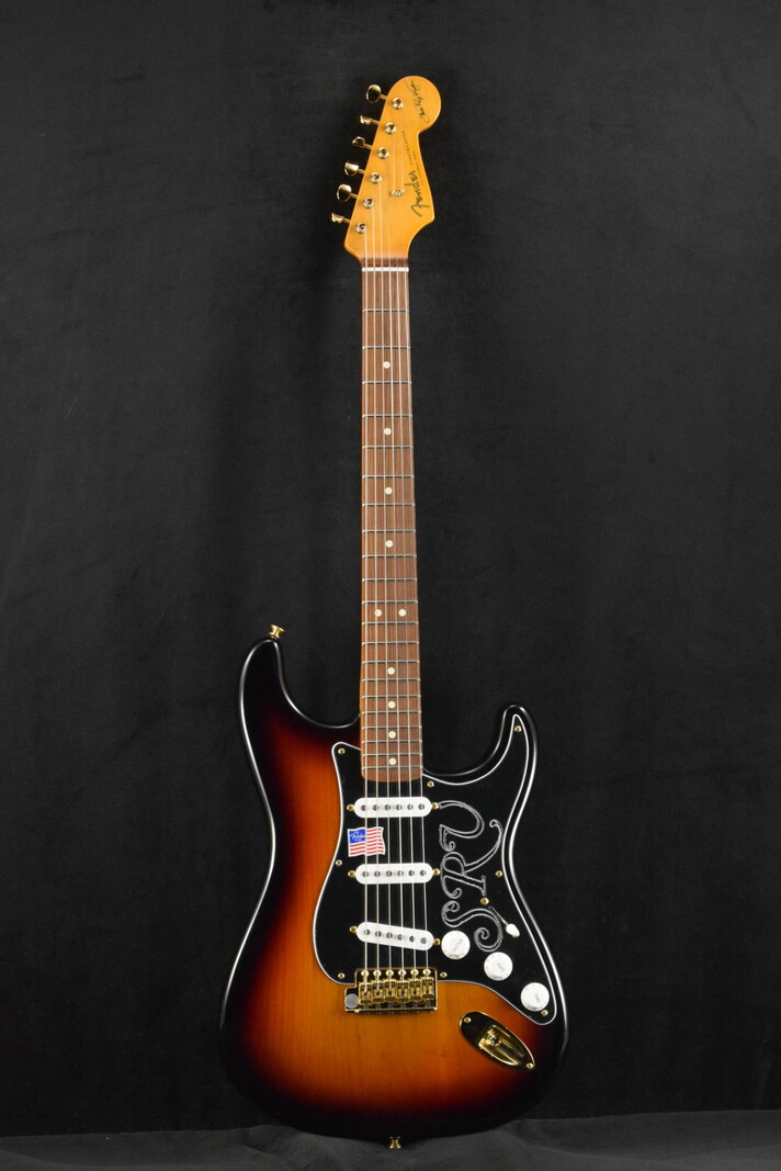 Fender Fender Stevie Ray Vaughan Stratocaster 3-Color Sunburst Pau Ferro Fingerboard