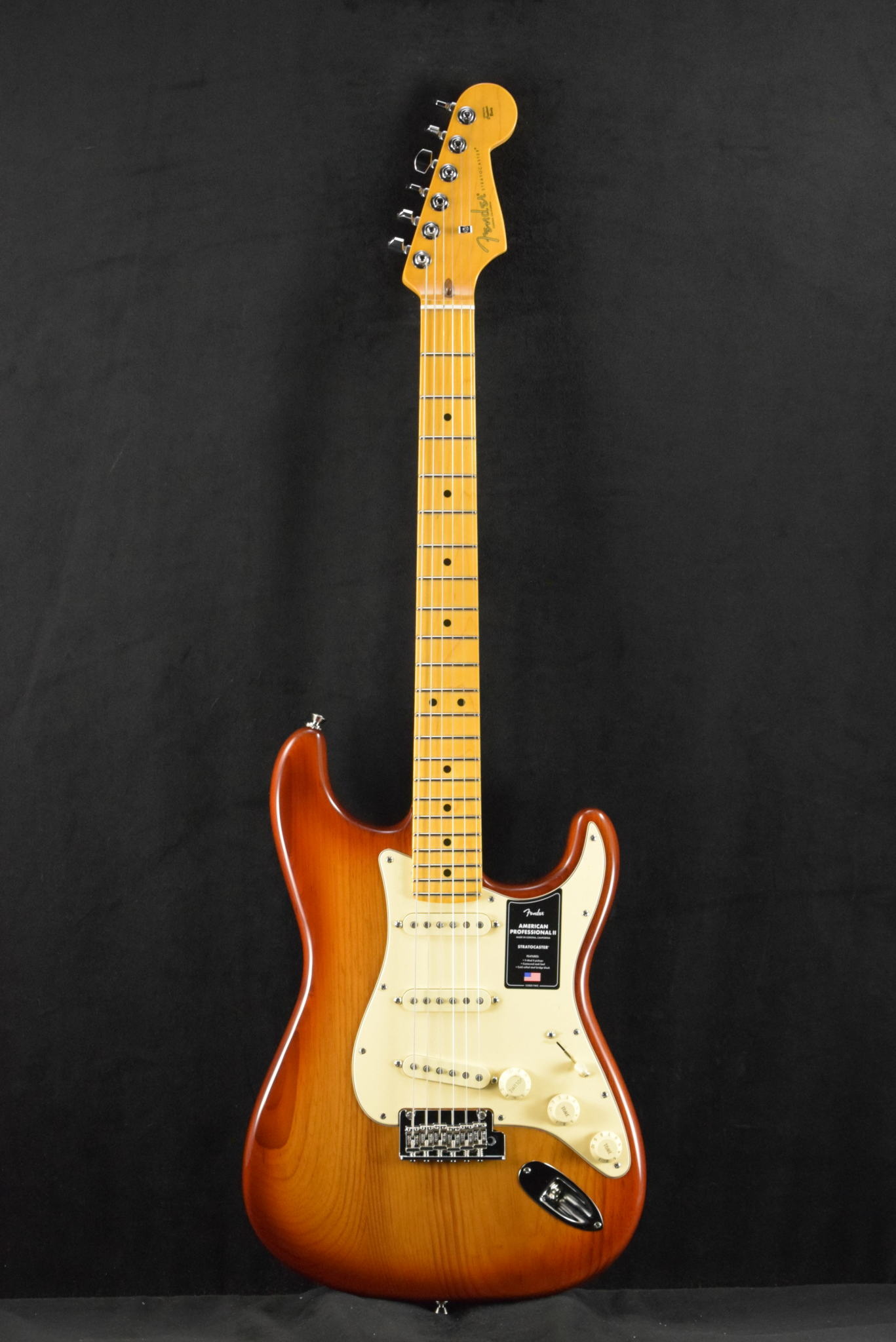 Fender Fender American Professional II Stratocaster Sienna Sunburst Maple Fingerboard