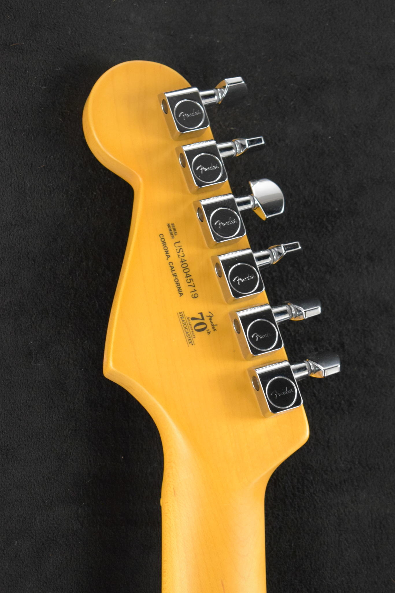 Fender Fender American Professional II Stratocaster Sienna Sunburst Maple Fingerboard