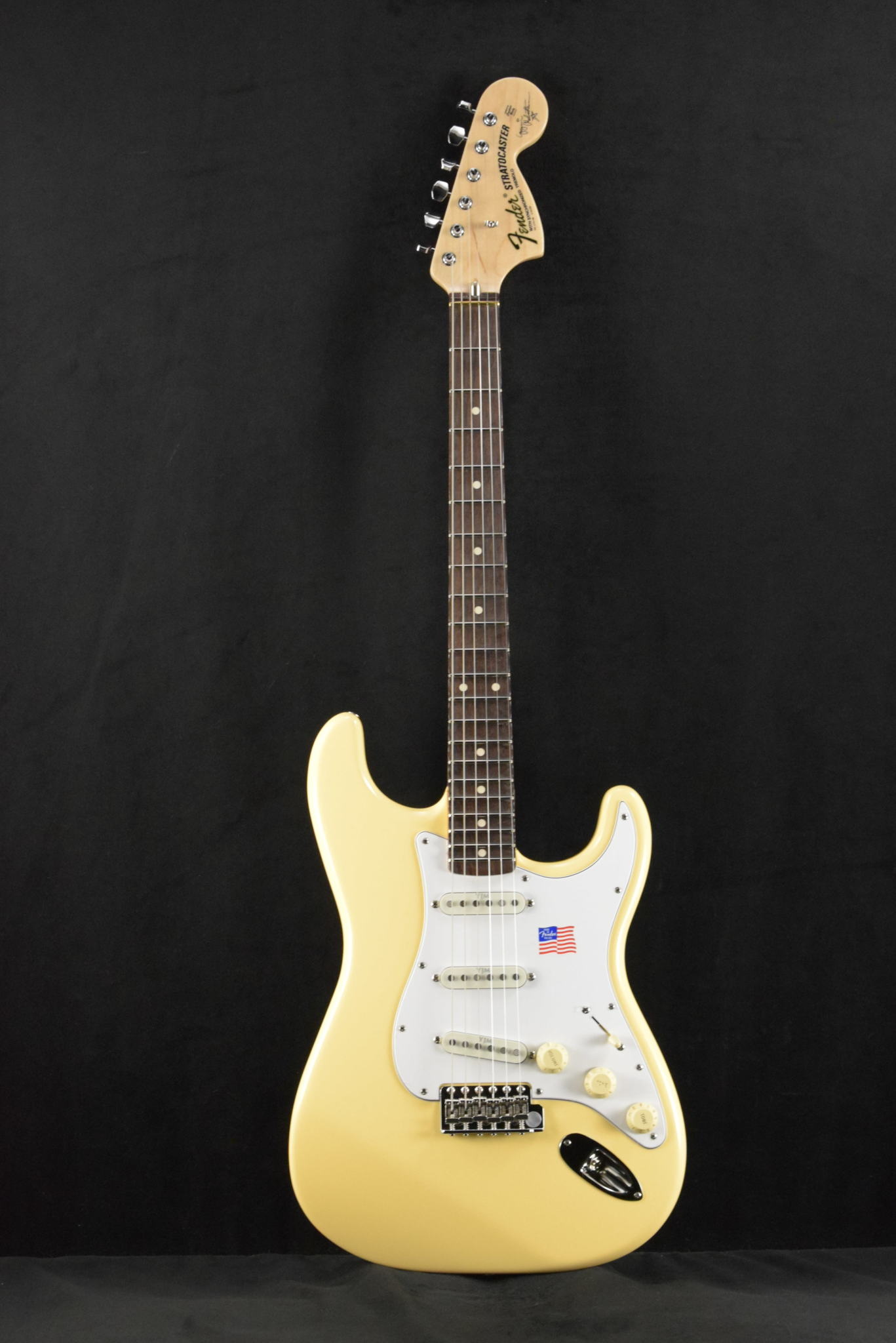 Fender Yngwie Malmsteen Stratocaster Vintage White Scalloped