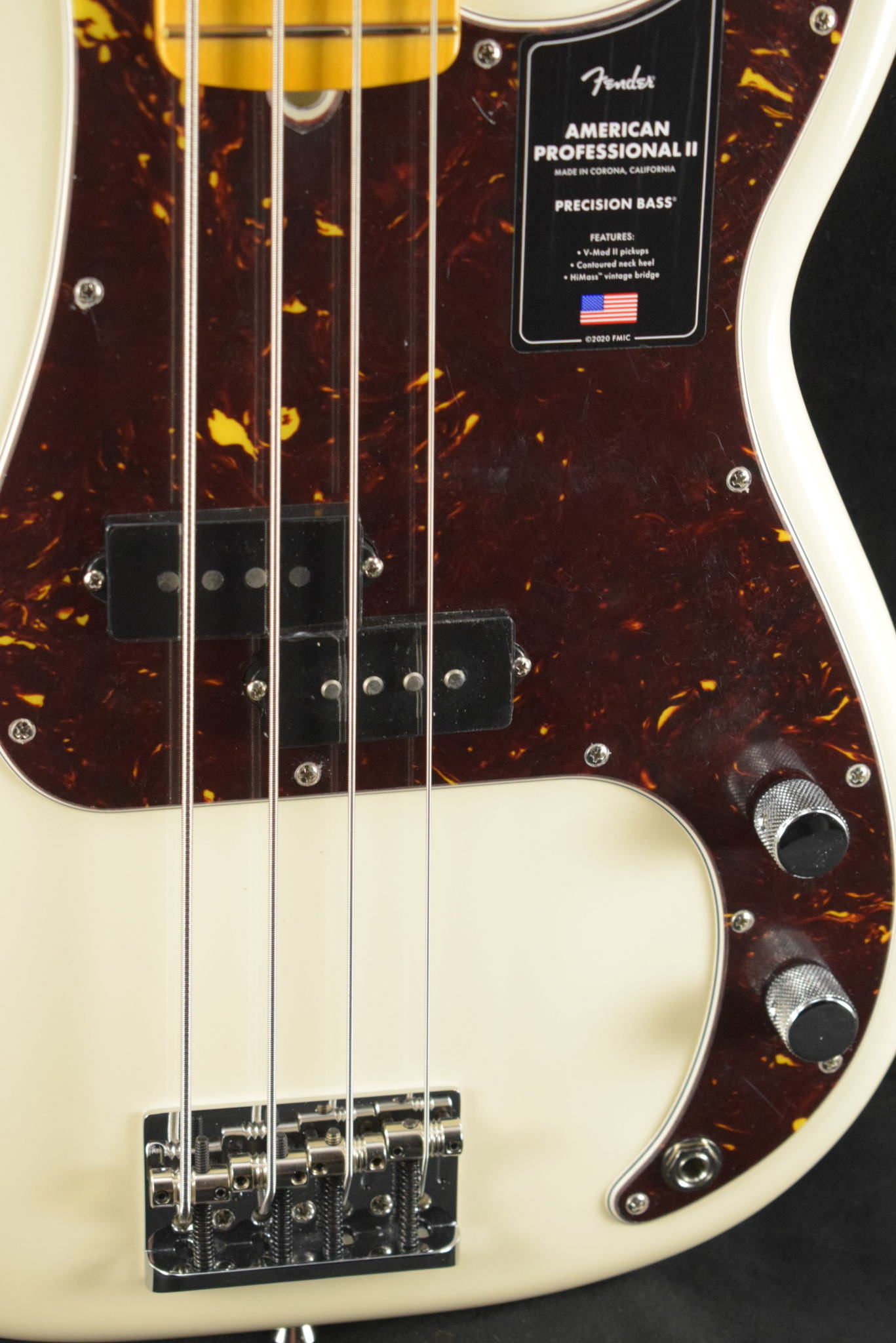 Fender Fender American Professional II Precision Bass Olympic White Maple Fingerboard