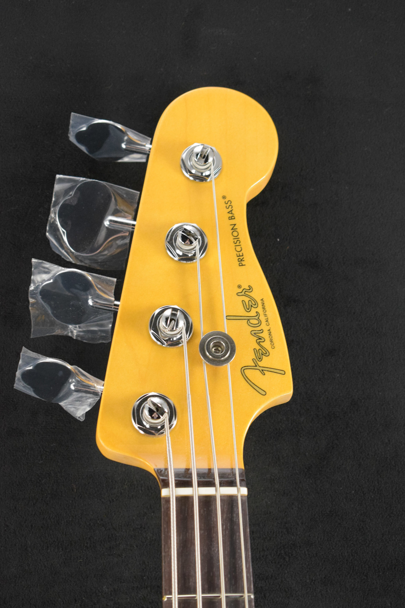 Fender Fender American Professional II Precision Bass Olympic White Rosewood Fingerboard