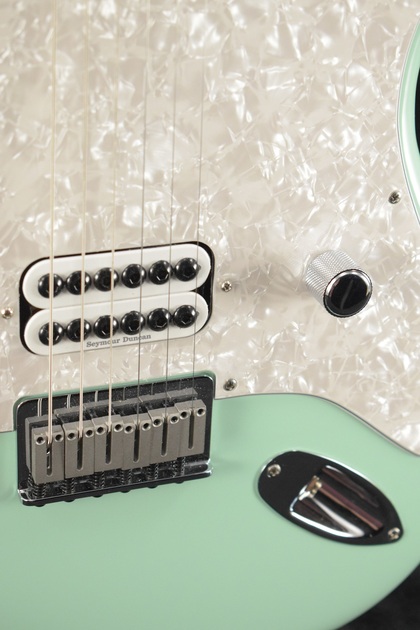 Fender Fender Limited Edition Tom DeLonge Stratocaster Surf Green Rosewood Fingerboard