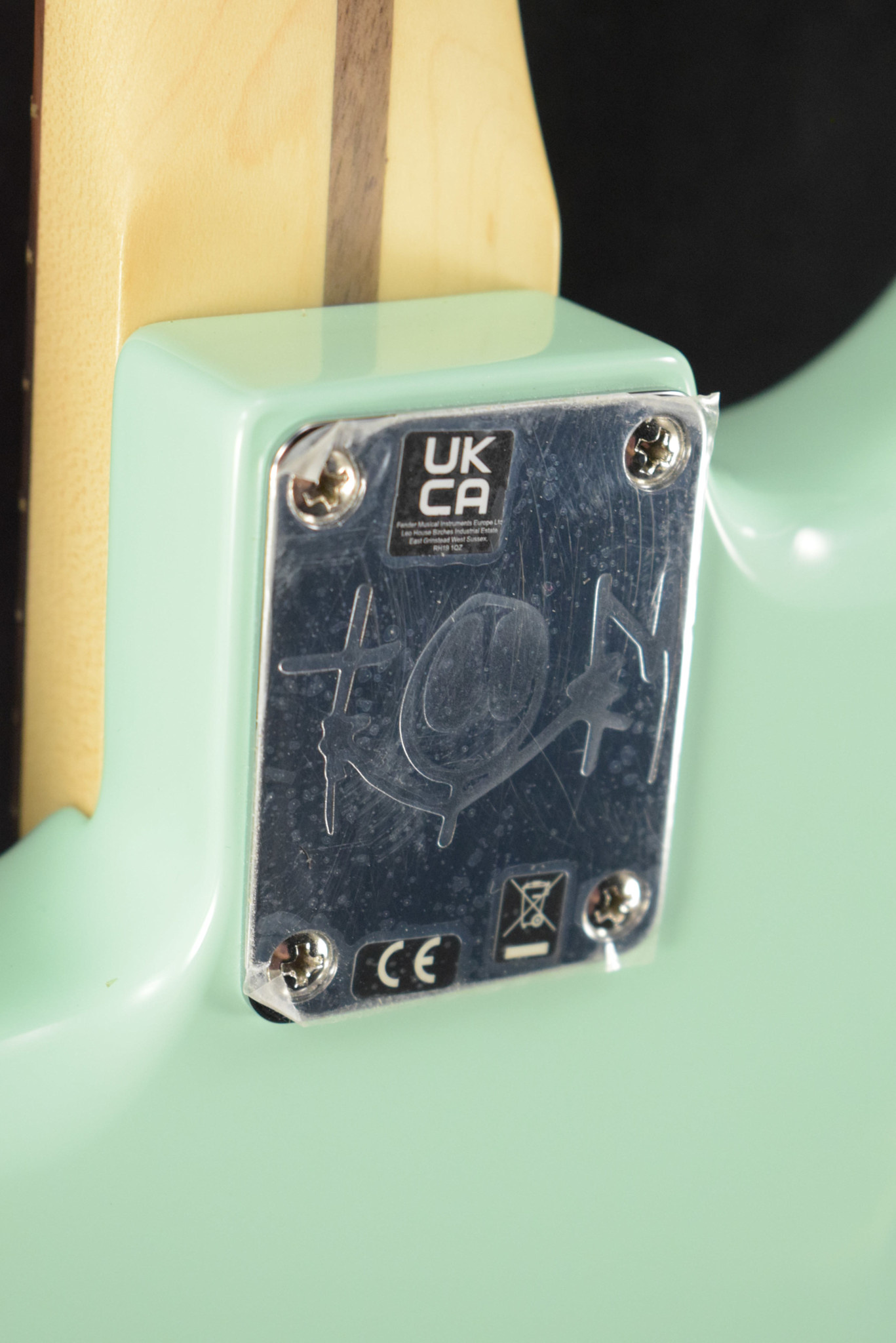 Fender Fender Limited Edition Tom DeLonge Stratocaster Surf Green Rosewood Fingerboard