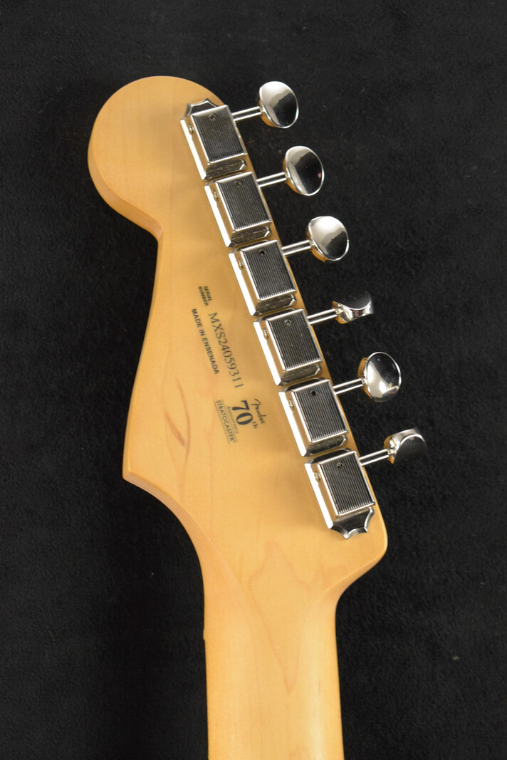 Fender Fender Player II Stratocaster Aged Cherry Burst Maple Fingerboard