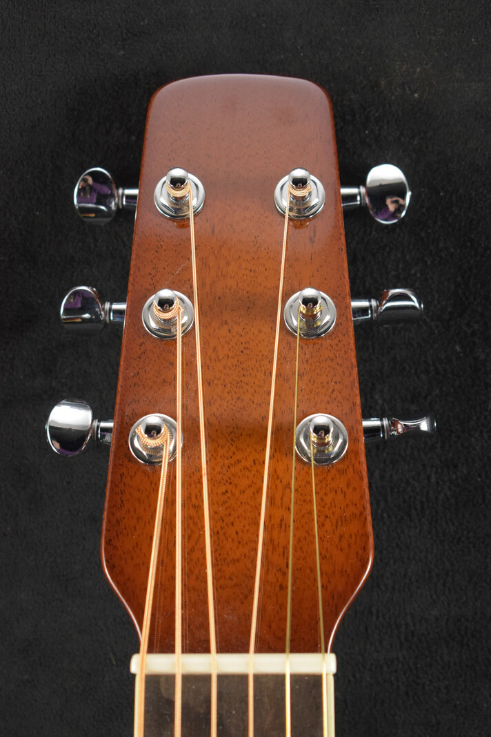 National National Scheerhorn L-Body Square Neck Honduras Mahogany High Gloss Finish