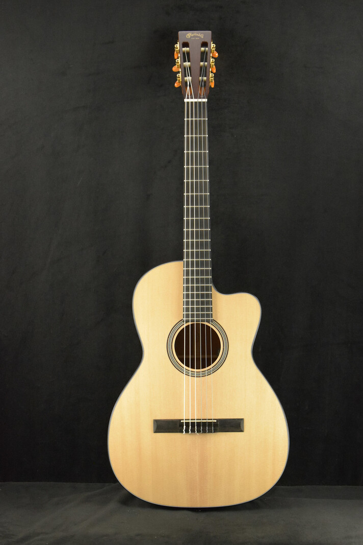 Martin Martin 000C12-16E Nylon-String Acoustic Electric Natural Satin