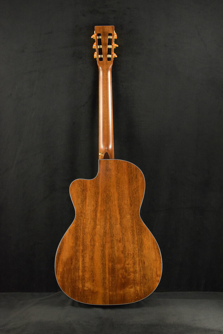 Martin Martin 000C12-16E Nylon-String Acoustic Electric Natural Satin