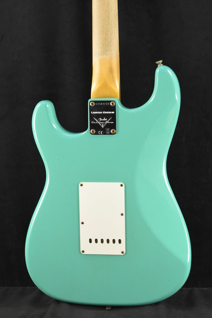 Fender Fender Limited Edition '63 Stratocaster Journeyman Relic Aged Sea Foam Green 3A Rosewood Fingerboard