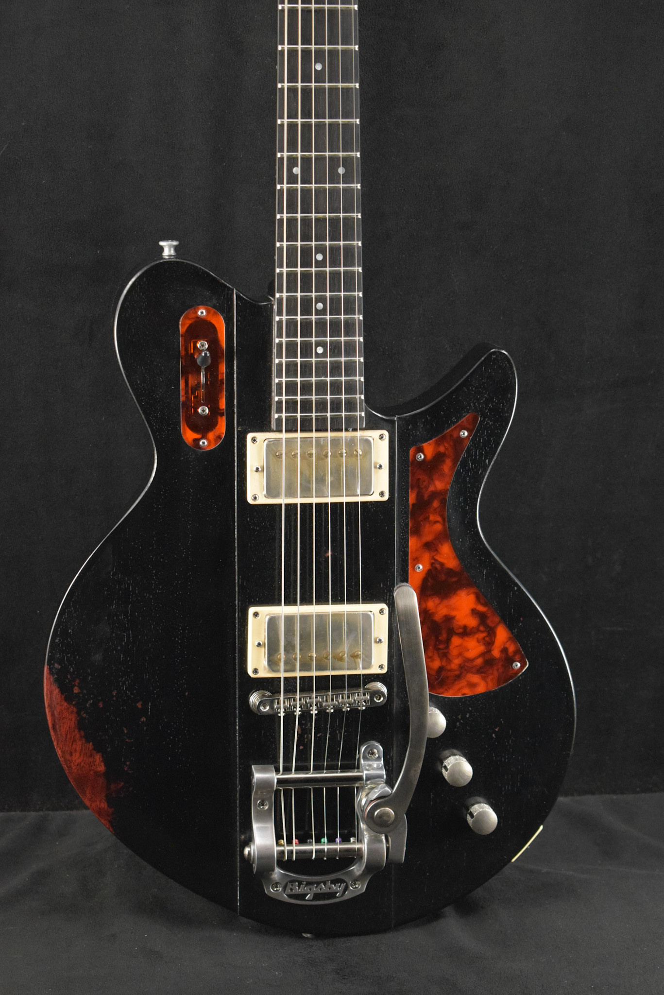 Eastman Eastman Juliet/V-B-BK Bigsby Antique Black Varnish