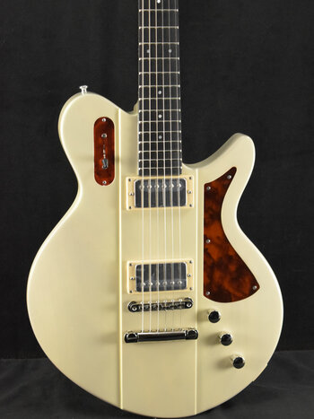 Eastman Eastman Juliet-PB Pomona Blonde Truetone Gloss