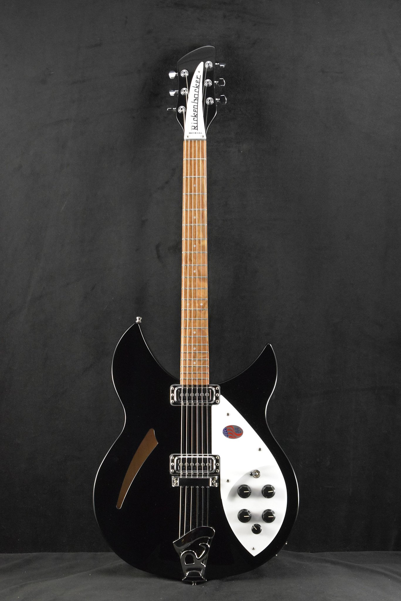 Rickenbacker 330 6-String Jetglo - Fuller's Guitar Rickenbacker 330 6-String Jetglo - Fuller's Guitar