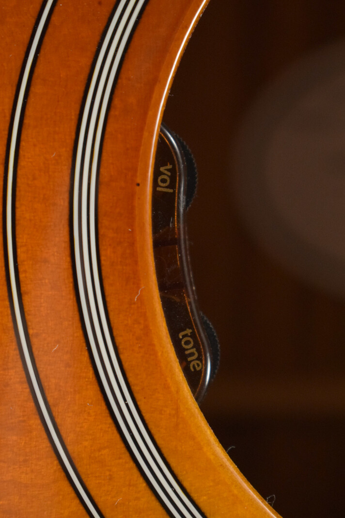 Gibson Gibson Hummingbird Standard EC Mahogany Electric Cutaway Heritage Cherry Sunburst