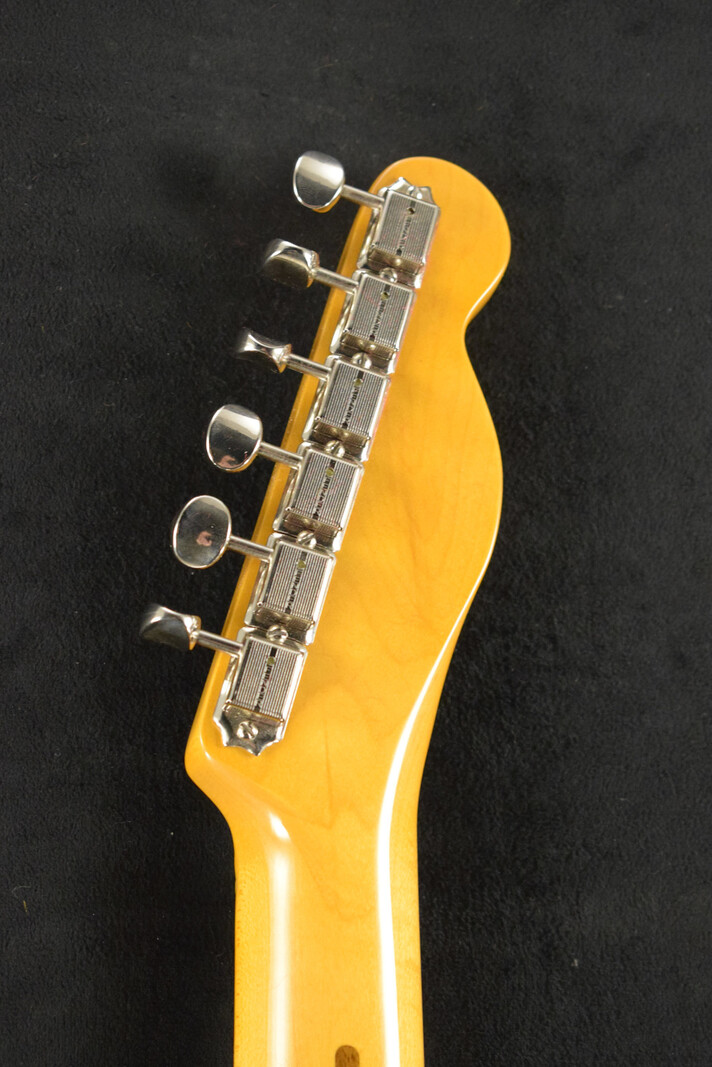 Fender Fender American Vintage II 1951 Telecaster Left-Hand Butterscotch Blonde