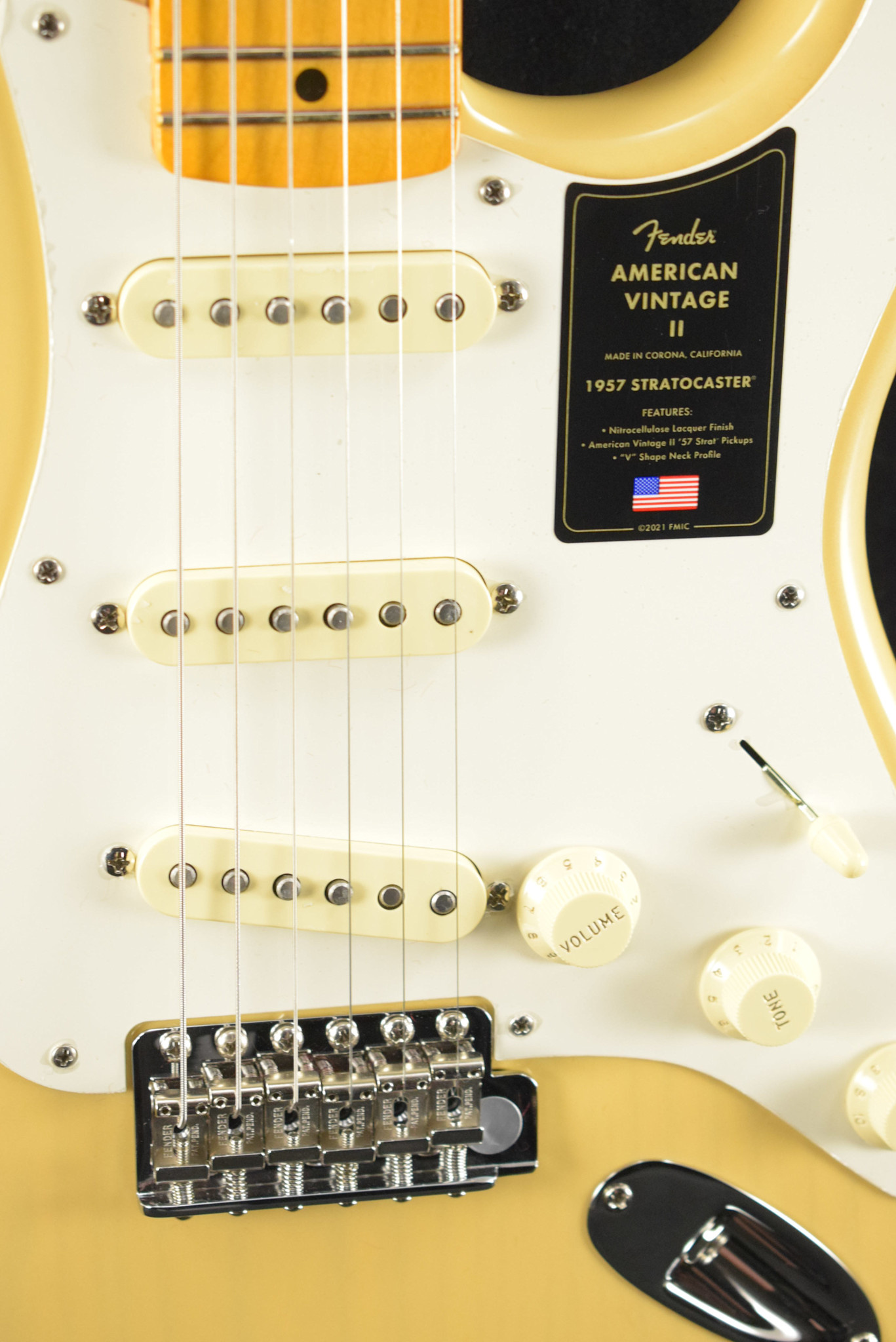 Fender Fender American Vintage II 1957 Stratocaster Vintage Blonde Maple Fingerboard