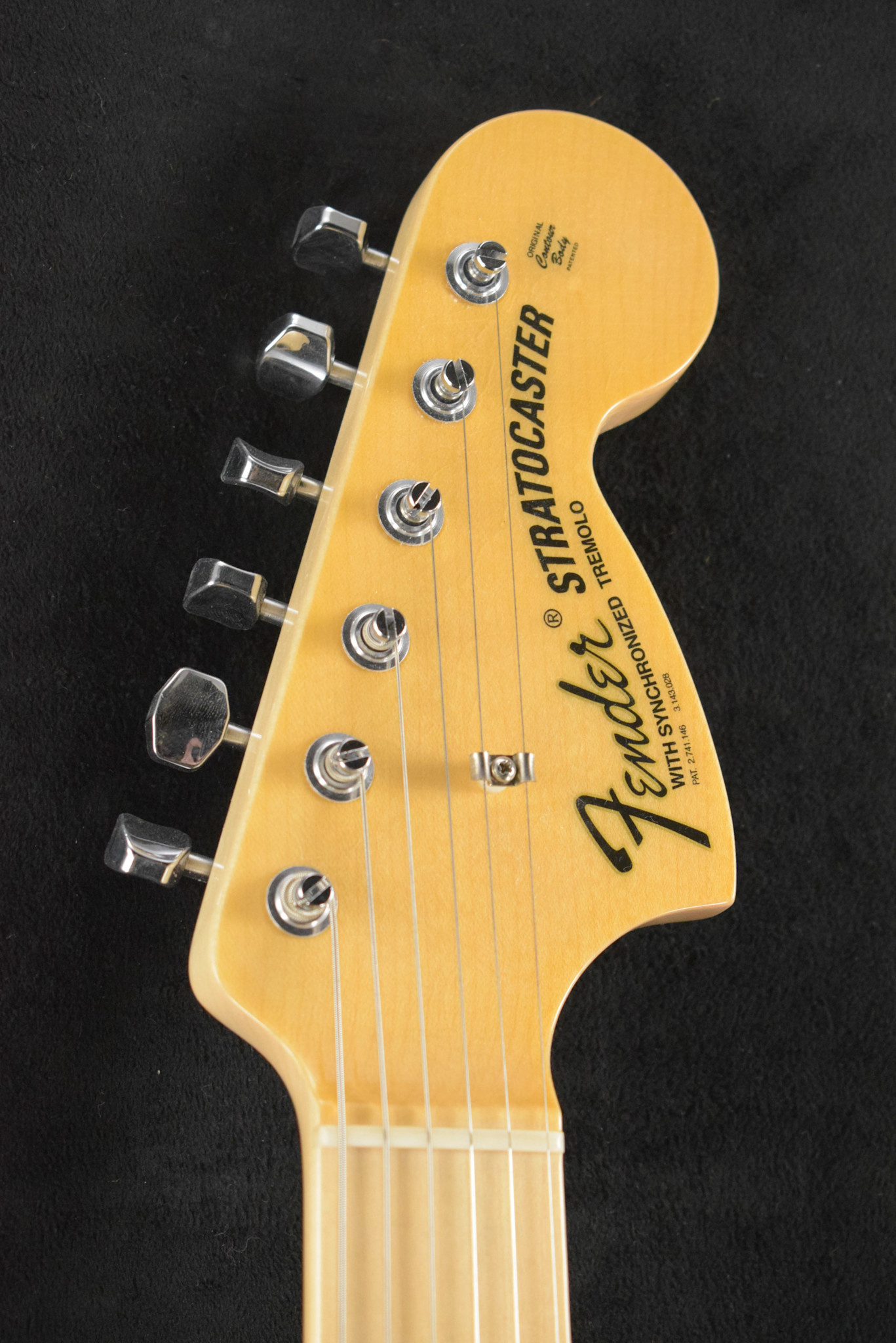 Fender Fender Custom Shop 1968 Stratocaster DLX Closet Classic 3-Color Sunburst