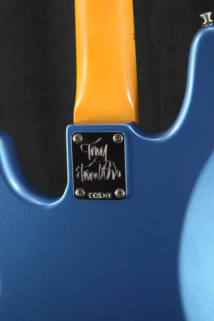 Fender Fender Tony Franklin Fretless Precision Bass Lake Placid Blue Ebony Fingerboard