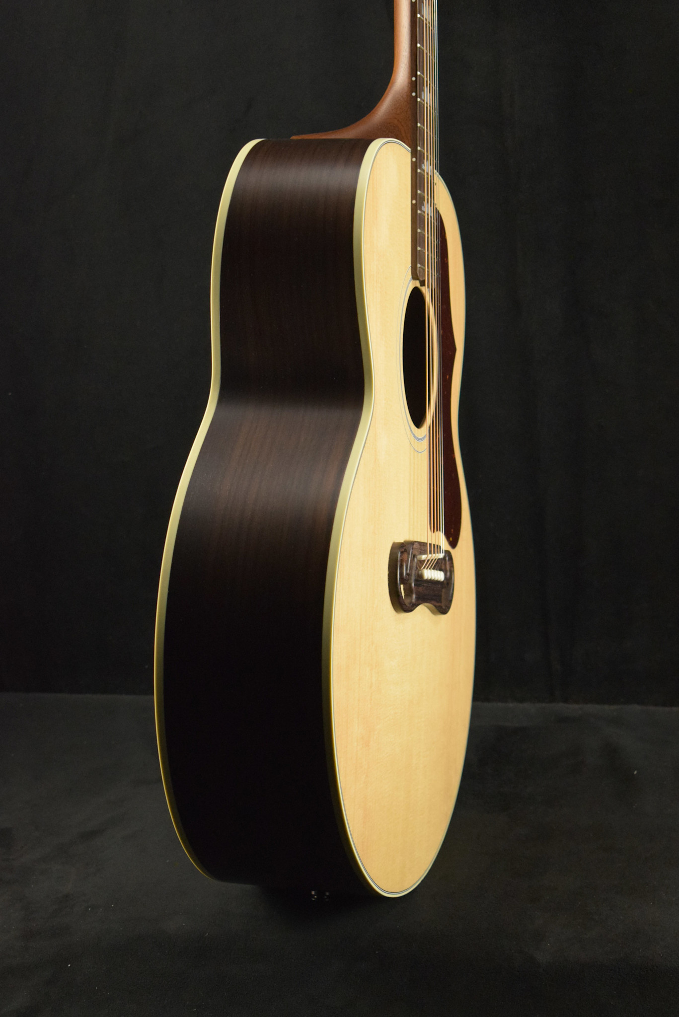 Gibson Gibson SJ-200 Studio Rosewood Satin Natural