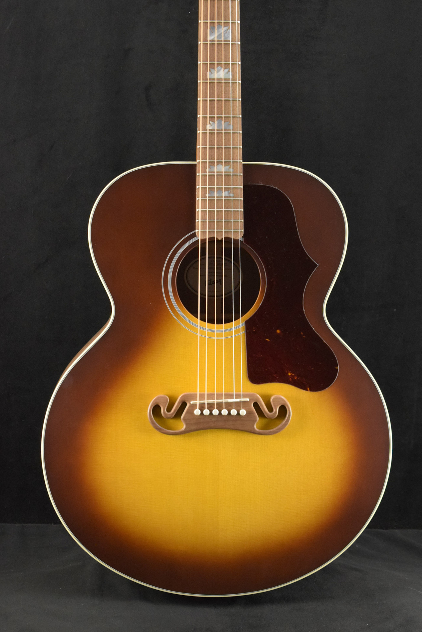Gibson Gibson SJ-200 Studio Walnut Satin Walnut Burst