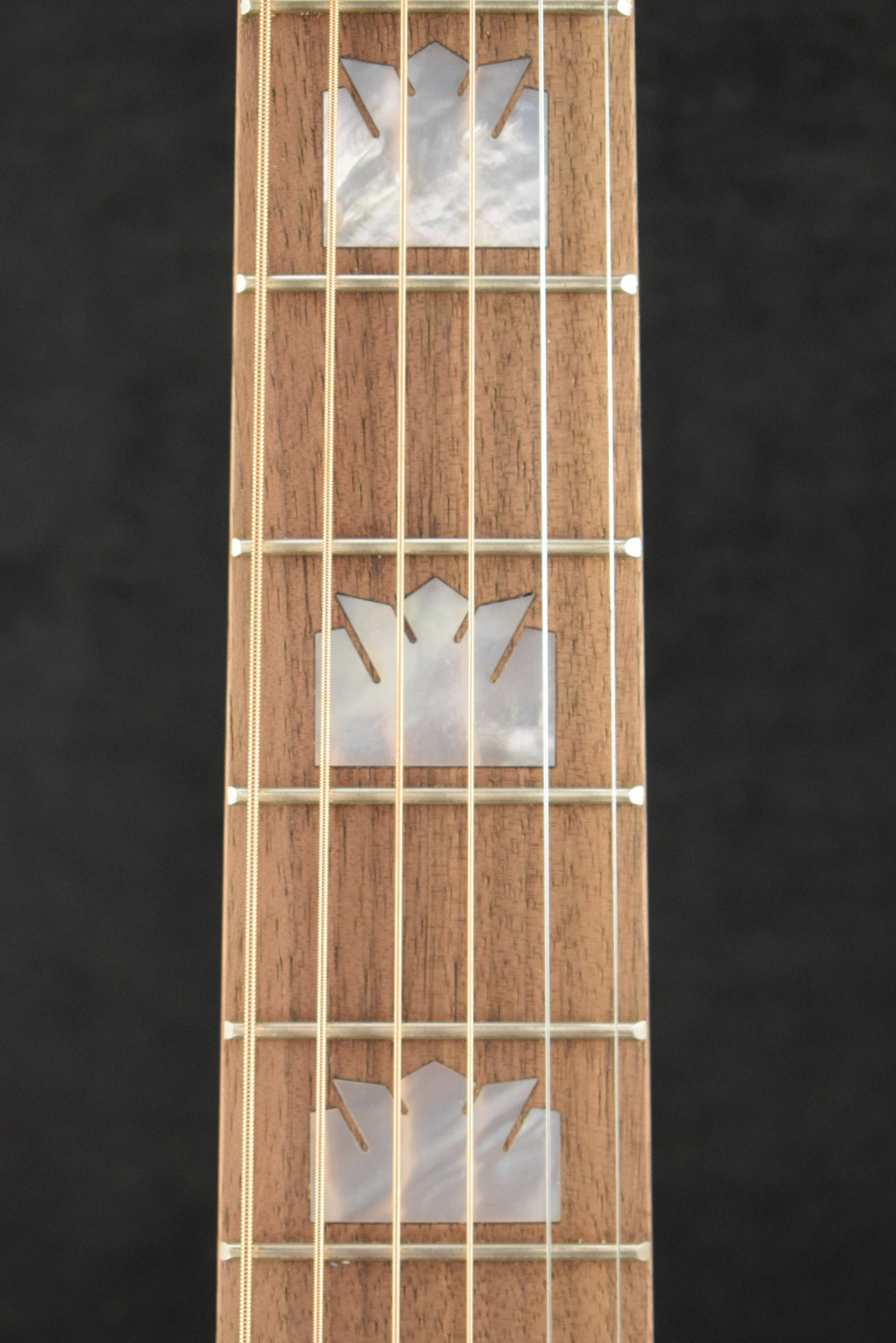 Gibson Gibson SJ-200 Studio Walnut Satin Walnut Burst