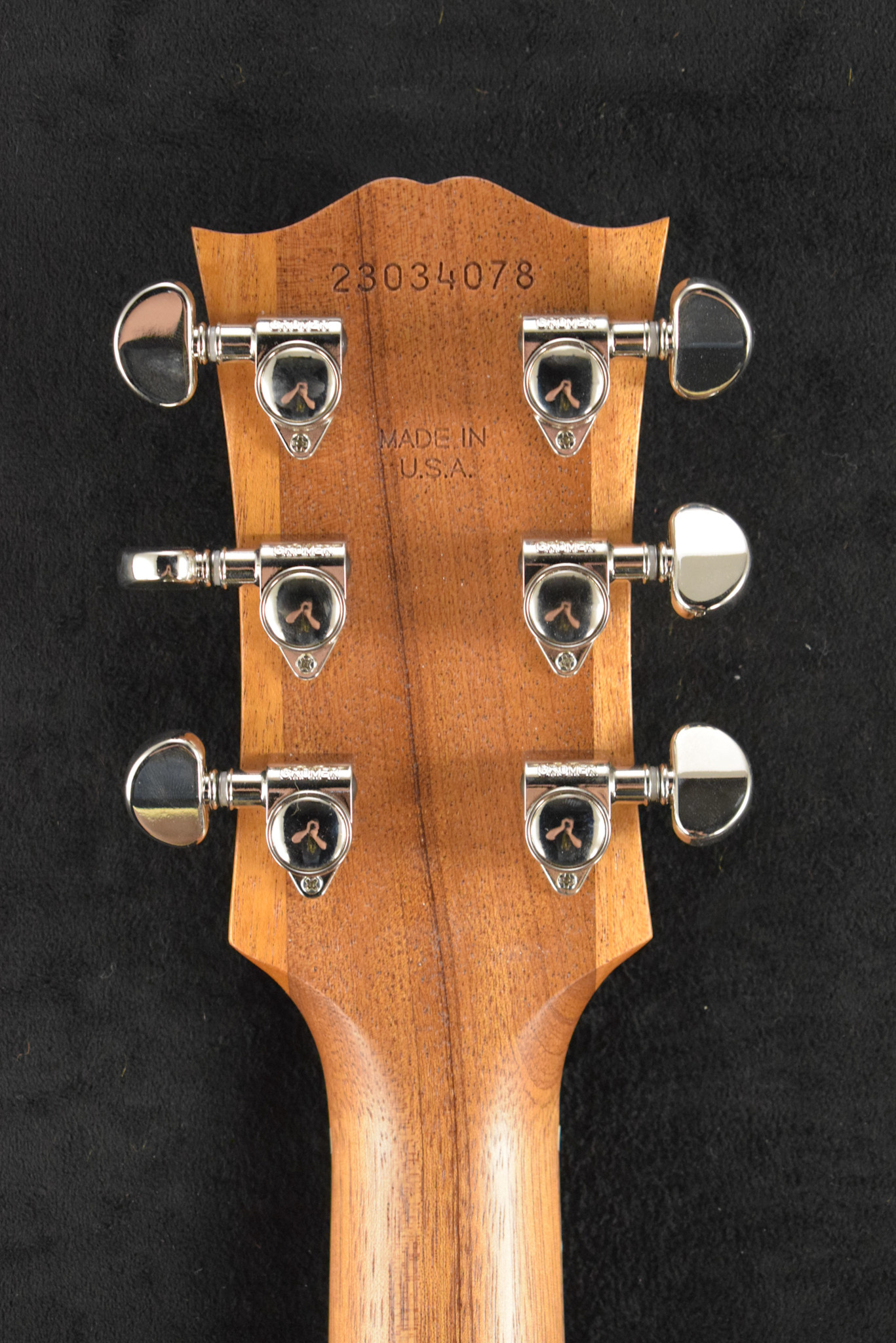 Gibson Gibson SJ-200 Studio Walnut Satin Walnut Burst