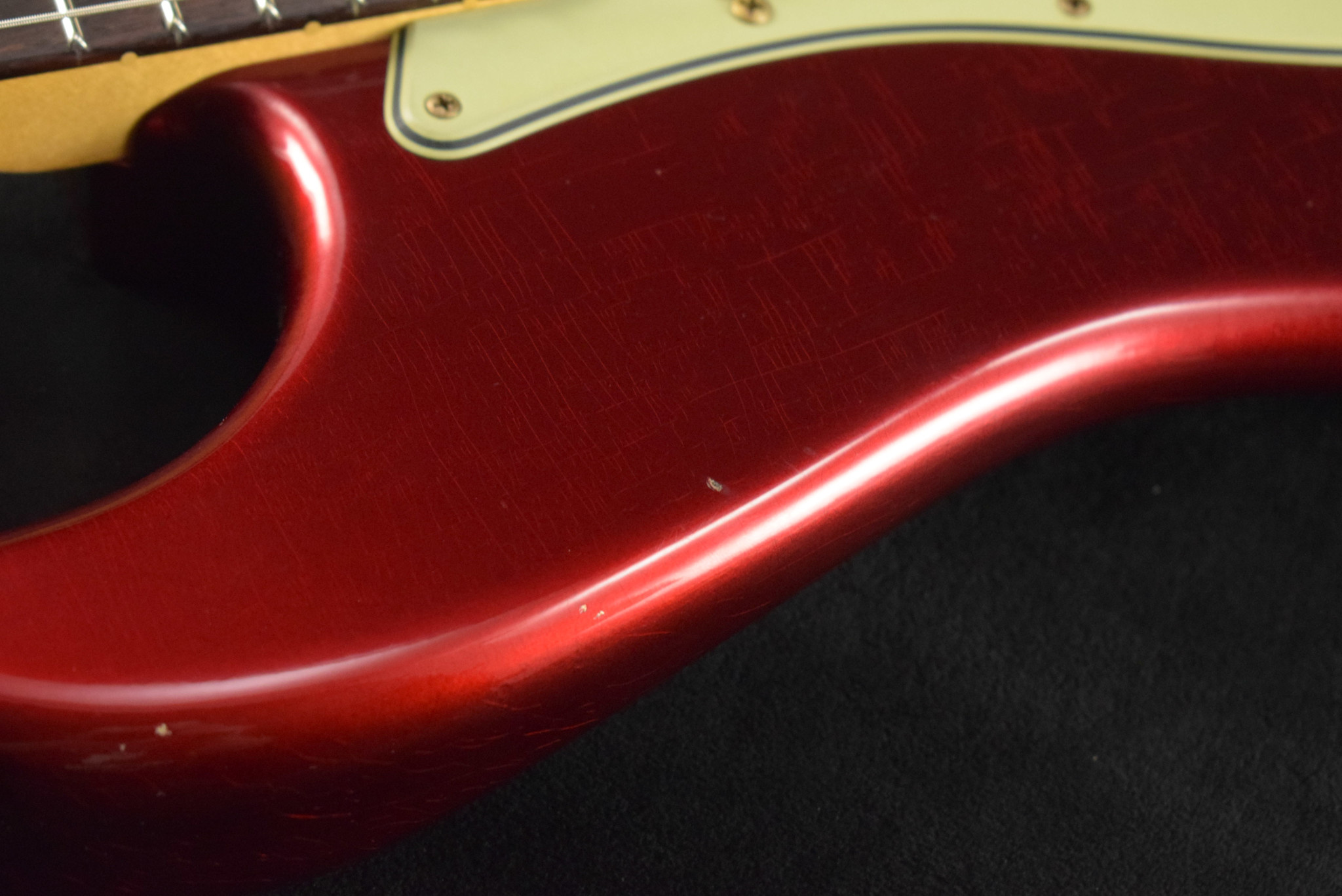 Fender Fender Limited Edition '63 Stratocaster Journeyman Relic Aged Candy Apple Red 3A Rosewood Fingerboard
