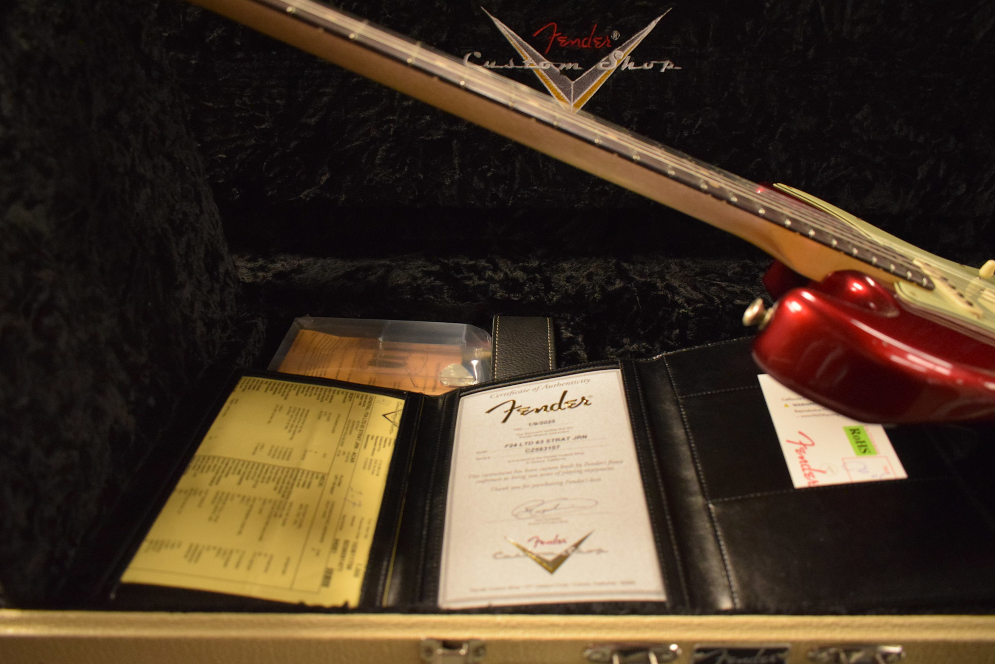 Fender Limited Edition '63 Stratocaster Journeyman Relic Fender Limited Edition '63 Stratocaster Journeyman Relic