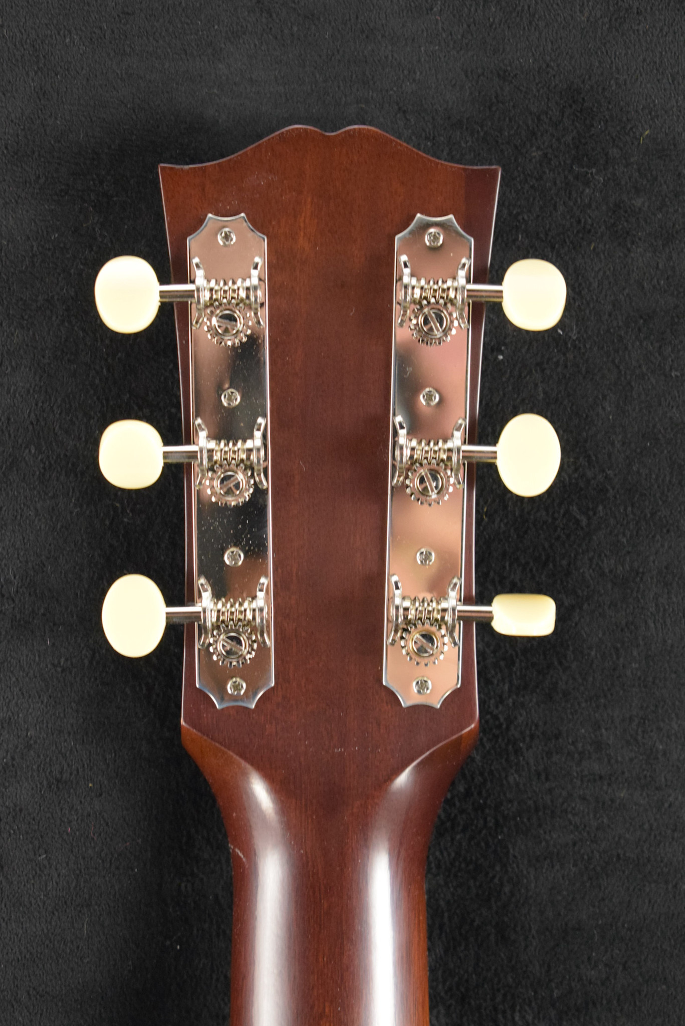 Gibson Gibson Custom Shop 1942 Banner J-45 Vintage Sunburst