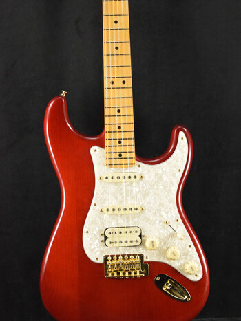 Fender Fender Tash Sultana Stratocaster Transparent Cherry Maple Fingerboard