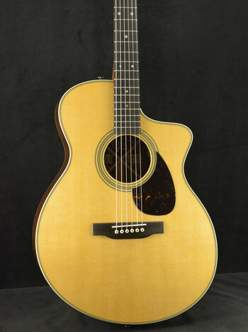 Martin Martin SC-28E Fishman Aura VT Blend
