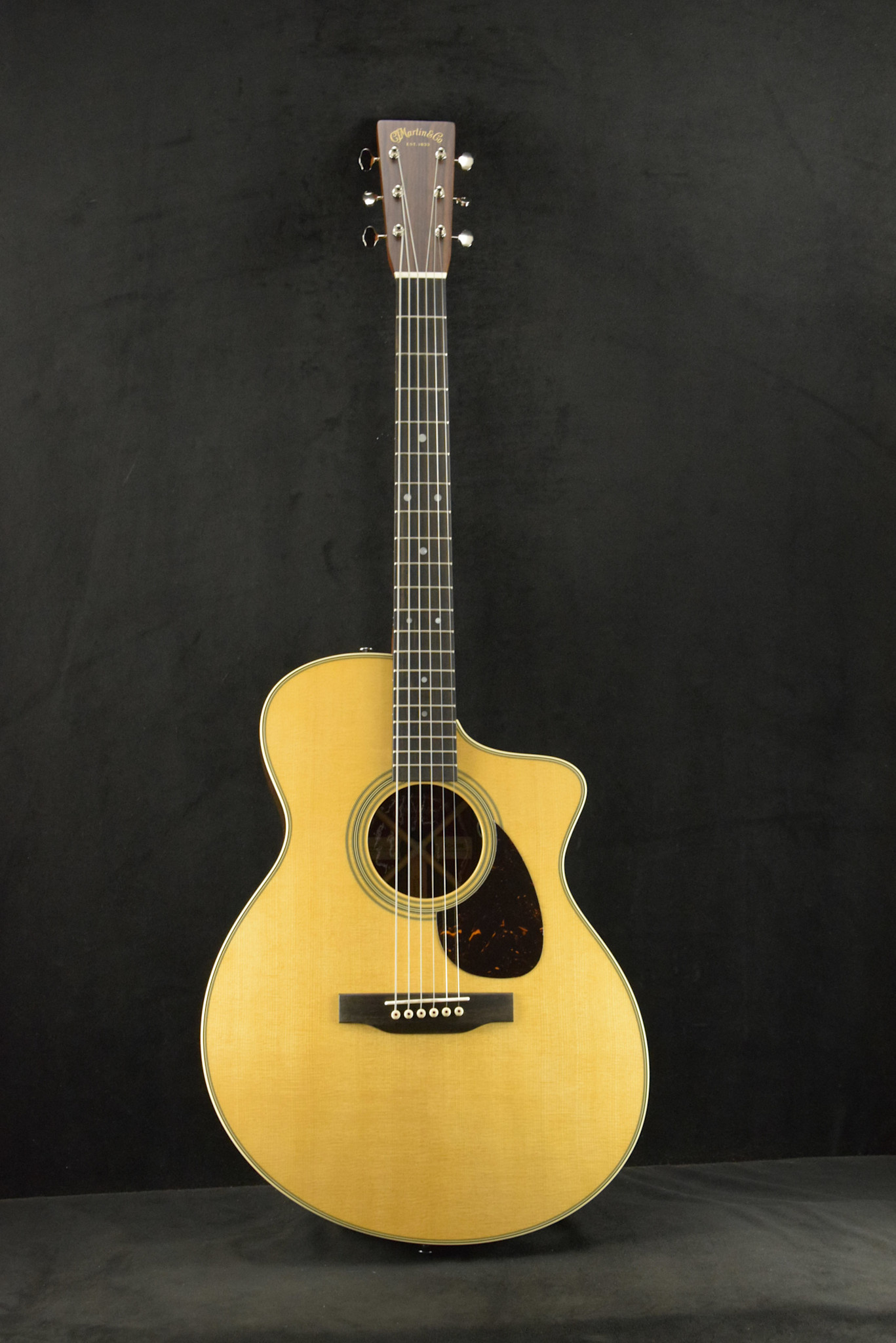 Martin Martin SC-28E Fishman Aura VT Blend