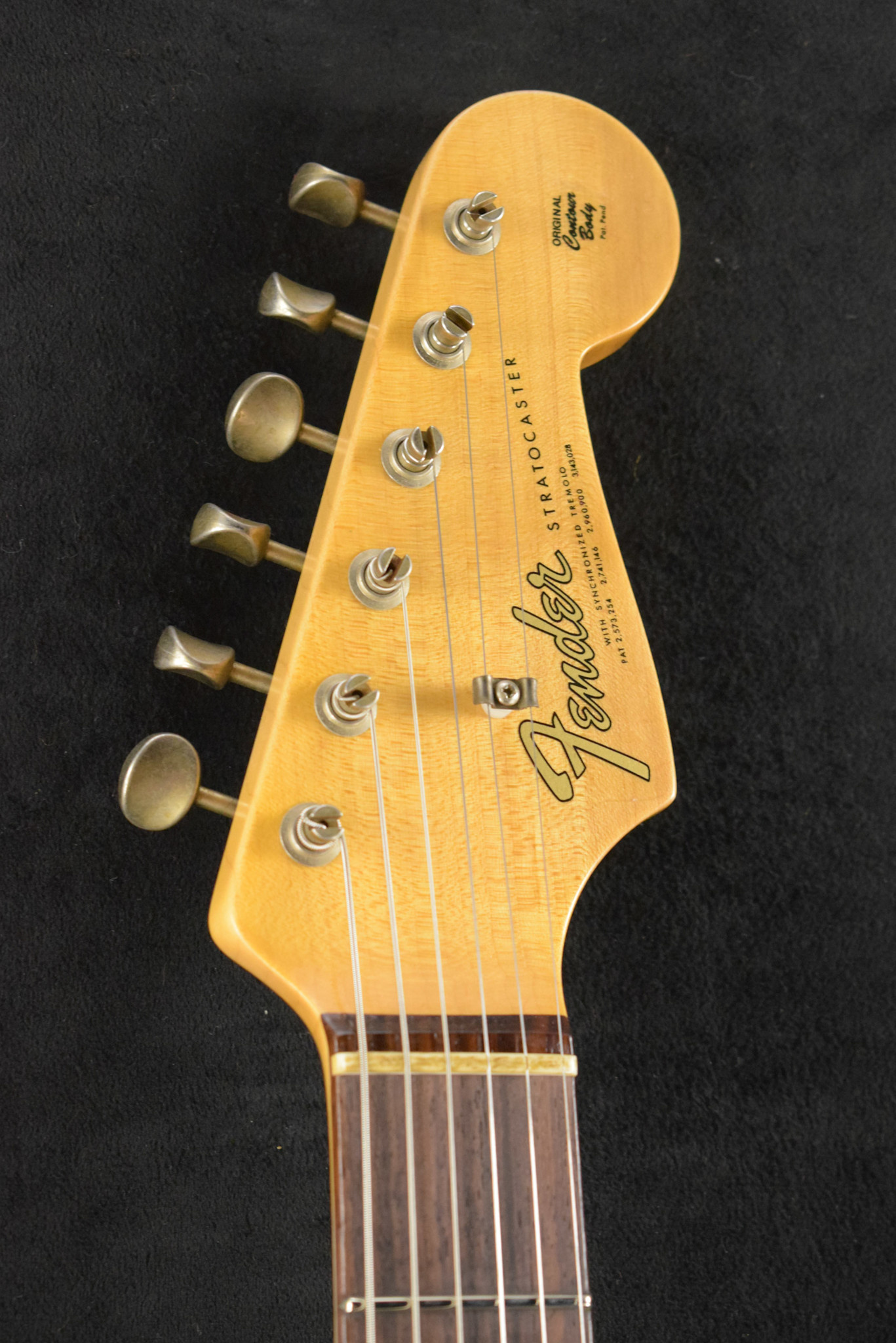 Fender Fender Limited Edition Fat '64 Stratocaster Journeyman Relic Aged Daphne Blue 3A Rosewood Fingerboard