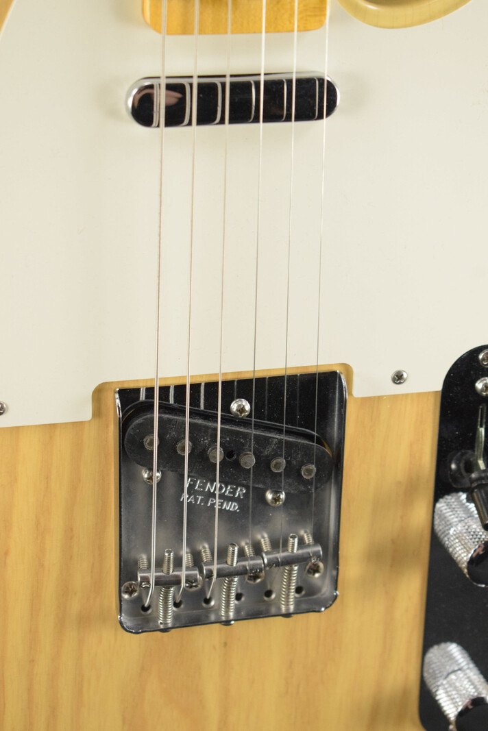 Fender Fender 1955 Telecaster Journeyman Relic with Closet Classic Hardware Super Aged Natural Blonde