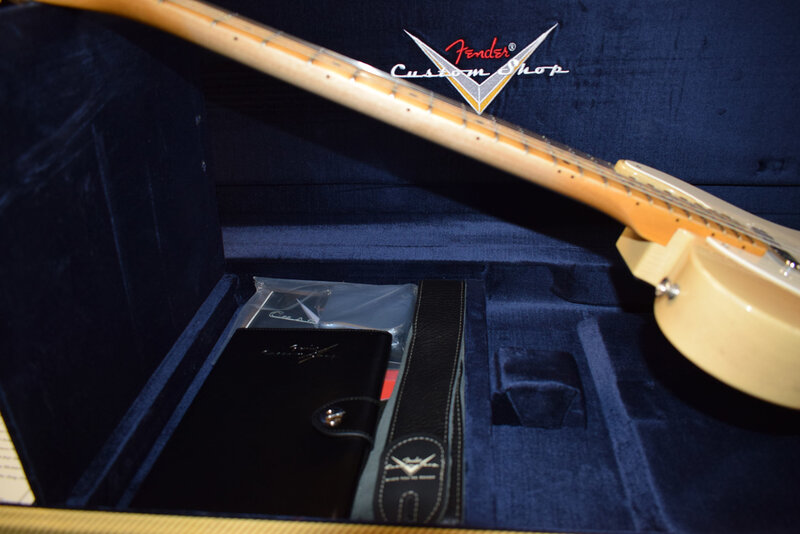 Fender Fender 1955 Telecaster Journeyman Relic with Closet Classic Hardware Super Aged Natural Blonde