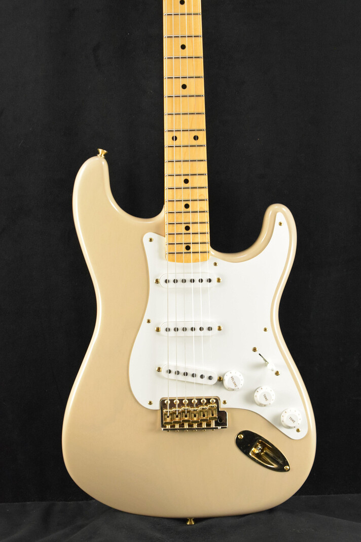 Fender Fender 1955 Stratocaster DLX Closet Classic with Gold Hardware - Faded Aged Dirty White Blonde