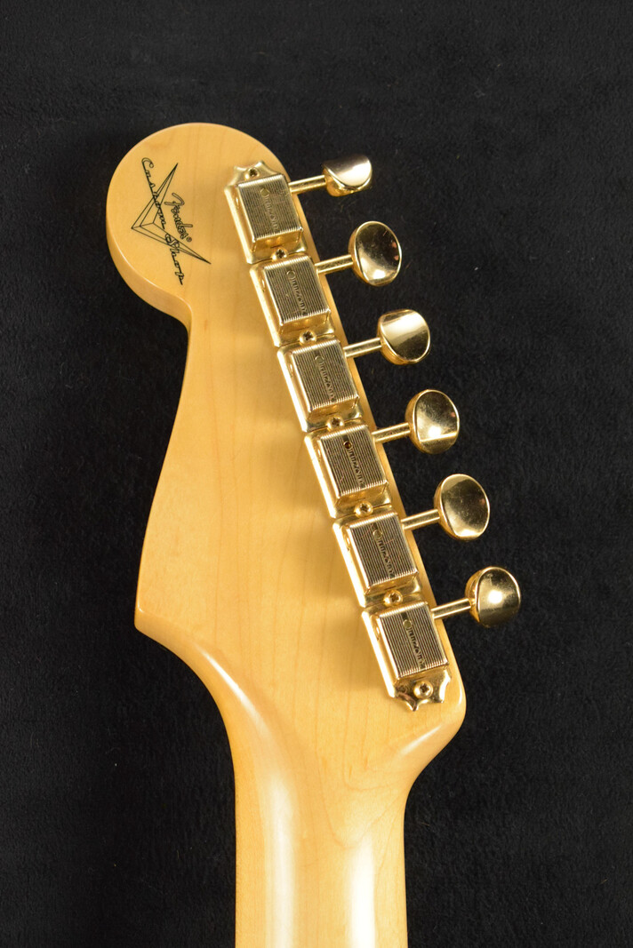 Fender Fender 1955 Stratocaster DLX Closet Classic with Gold Hardware - Faded Aged Dirty White Blonde