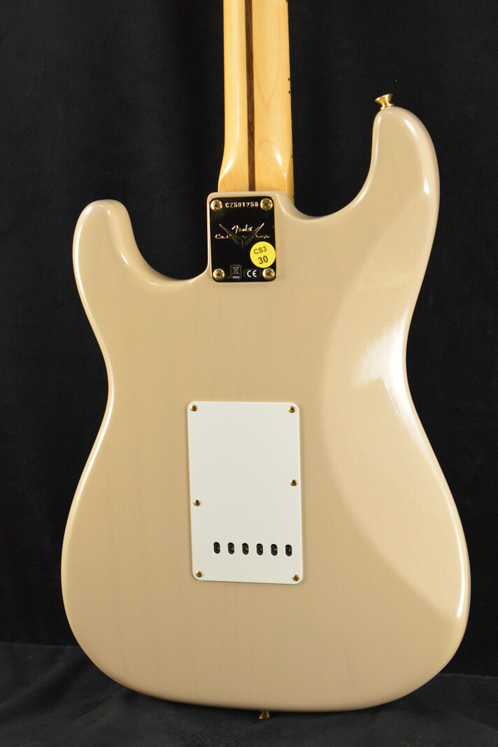 Fender Fender 1955 Stratocaster DLX Closet Classic with Gold Hardware - Faded Aged Dirty White Blonde