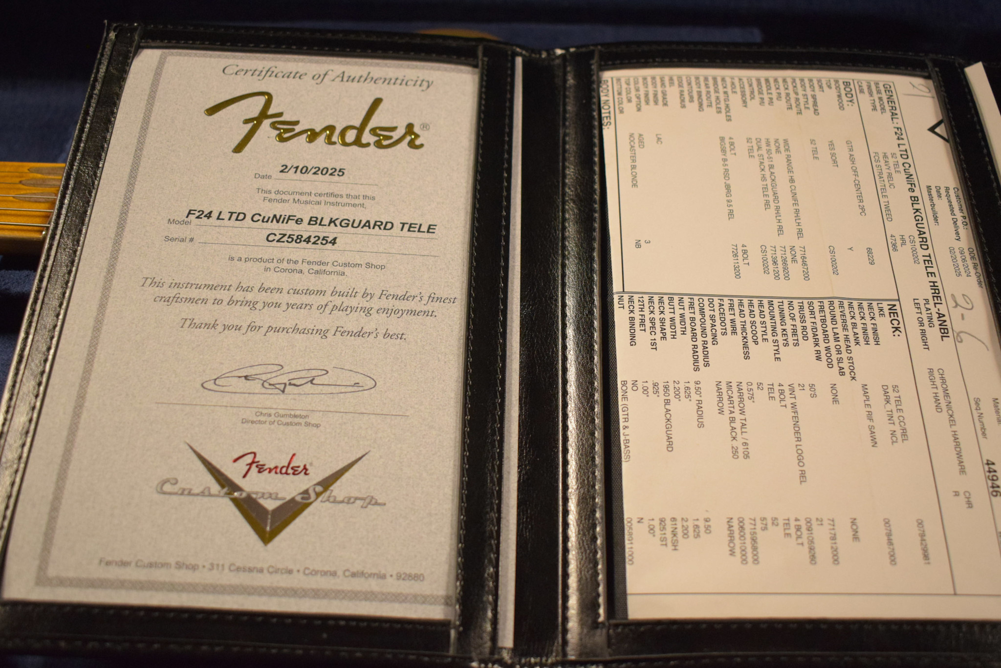 Fender Fender Limited Edition CuNiFe Telecaster Custom Heavy Relic 1-PIece Maple Neck Aged Nocaster Blonde